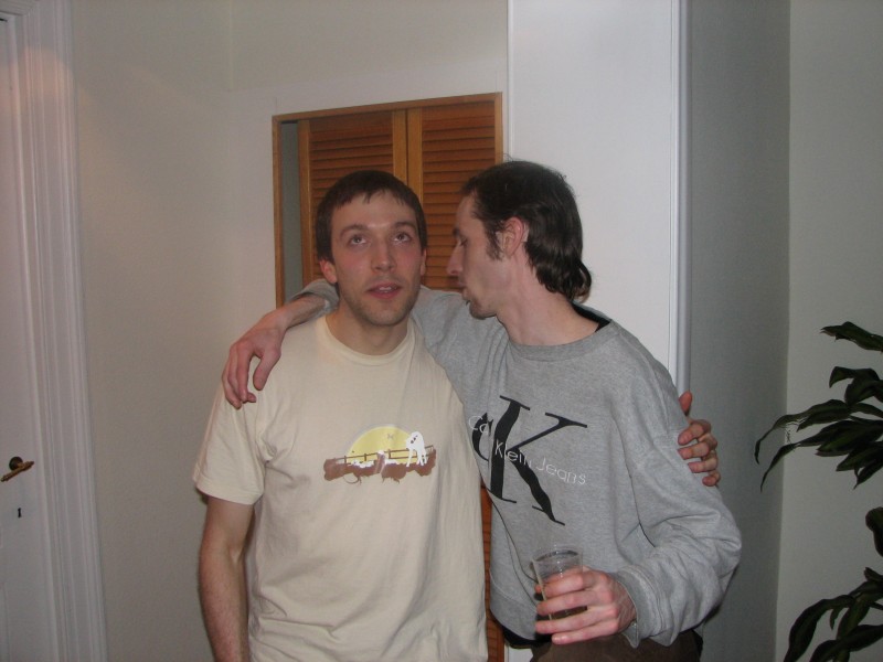 gal/2006-04-15 Raoul Party by Alex/IMG_1076.JPG
